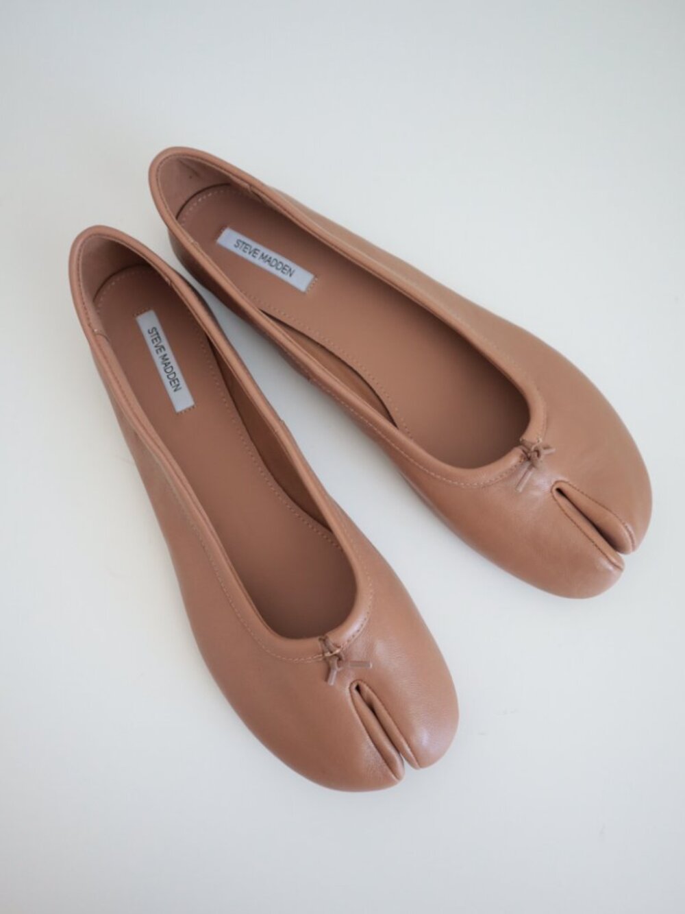 Steve Madden Calico Leather Split Toe Ballet Flats | 11 - Picture 8 of 8